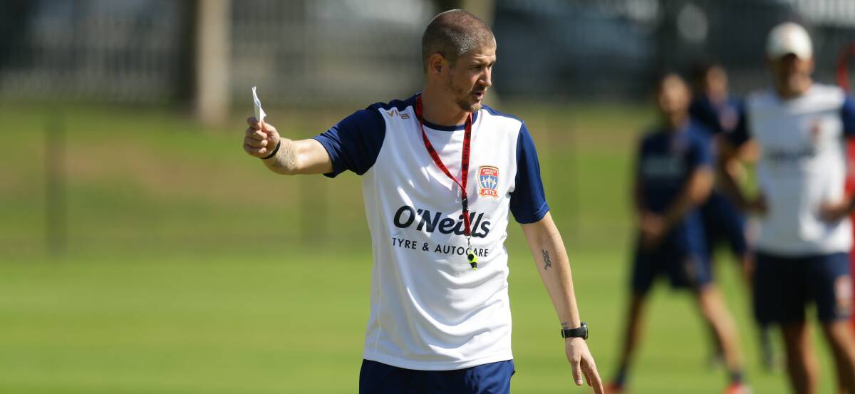 TURBULENCE: Jets coach Carl Robinson has been linked to a move to Western Sydney. Picture: Jonathan Carroll