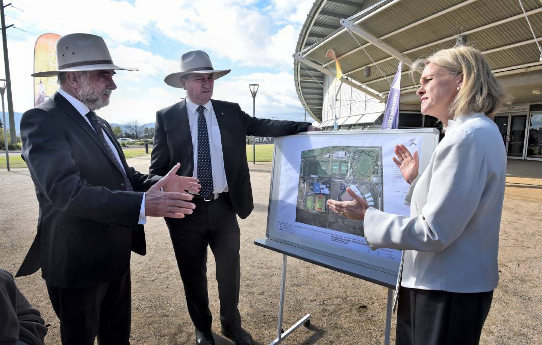 RICH PICKINGS: Councillor Russell Webb, Barnaby Joyce and deputy Nationals leader Fiona Nash announce $8.5 million for Tamworth's Northern Inland Centre of Sporting Excellence in 2016. Photo: Geoff O'Neill