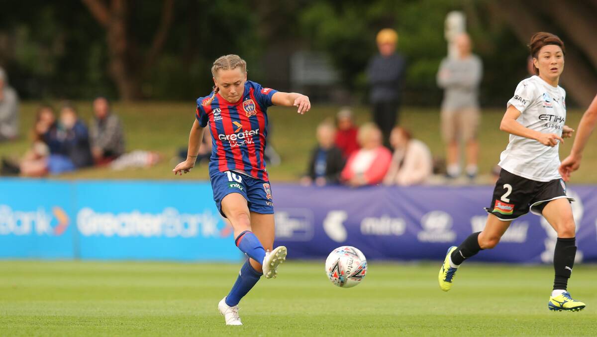 Jets midfielder Libby Copus-Brown had a strong performance against Melbourne City at No.2 Sportsground on Sunday. Picture: Max Mason-Hubers