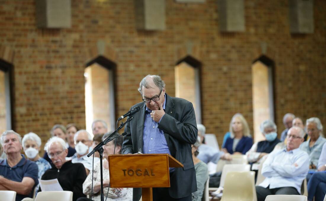 Cameron Archer addressing the Independent Planning Commission panel at a two-day hearing held at Tocal regarding Daracon's proposed expansion of Martins Creek Quarry.