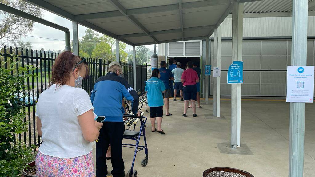 ELECTIONS: Voters line up at Aberdeen Public School to take part in the 2021 NSW Local Government Elections for Upper Hunter Shire Council on Saturday, December 4. Picture: Mathew Perry