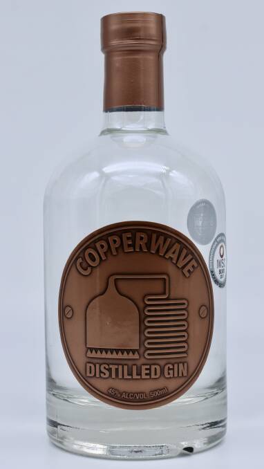 CITRUS-DRIVEN: Copperwave Distilled Gin