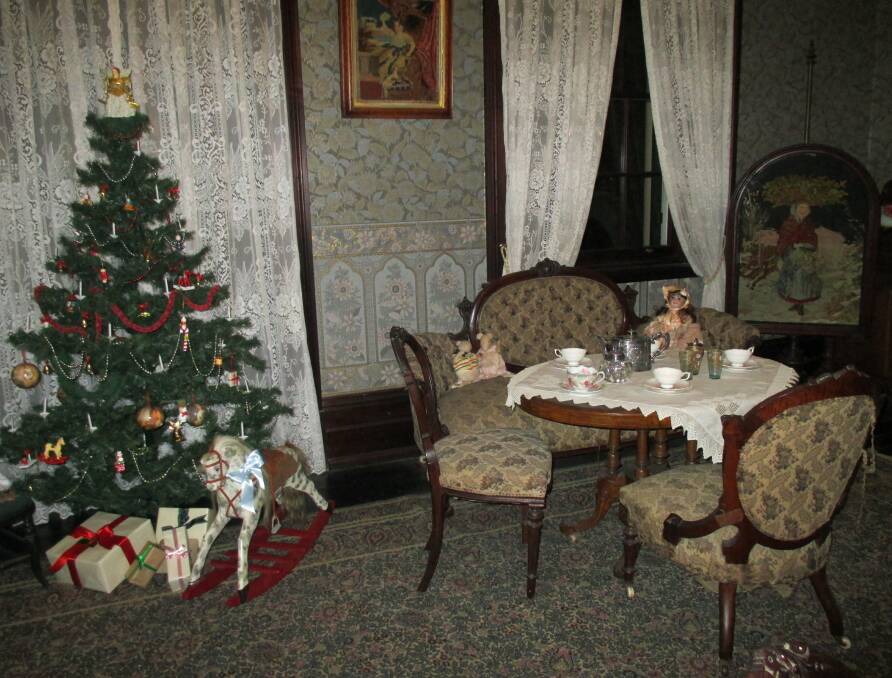 A Victorian Christmas at Grossman House. 