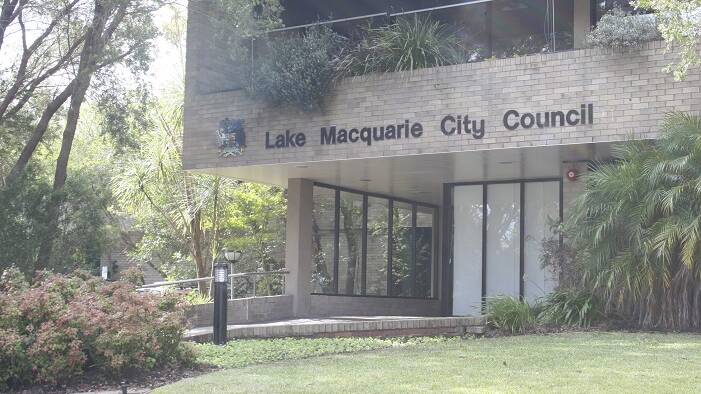 Lake council papers short of information on internal loans controversy