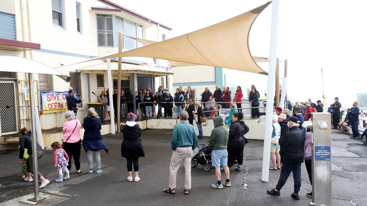 PROTEST: A Friends of Newcastle Ocean Baths group meeting on November 28 last year. Picture: Peter Lorimer