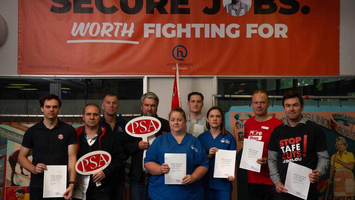 
Today's report launch, from left, a Fire Brigade Employees Union representative, Public Service Association (PSA) representative Paul O'Shea, Hunter Workers Secretary Leigh Shears, PSA Regional Organiser Paul James, NSW Nurses and Midwives Association (NSWNMA) John Hunter Hospital Branch Secretary Rachel Hughes, NSWNMA representative Emily Suvaal, Anthony Griffey and Mercurous Goldstein from the PSA and NSW Teachers Federation organiser Jack Galvin Waight. Picture by Marina Neil