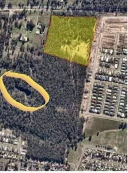 The dam in question, circled in yellow.