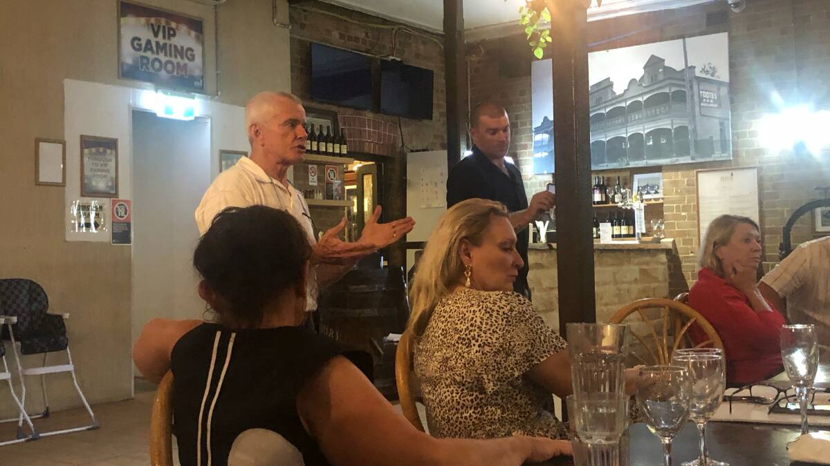 CLIMATE CONSPIRACY: One Nation Senator Malcolm Roberts last night answering questions last night from the audience at the Bellbird Hotel, with the party's candidate against Joel Fitzgibbon in Hunter, Stuart Bonds, beside him. Picture: Ian Kirkwood