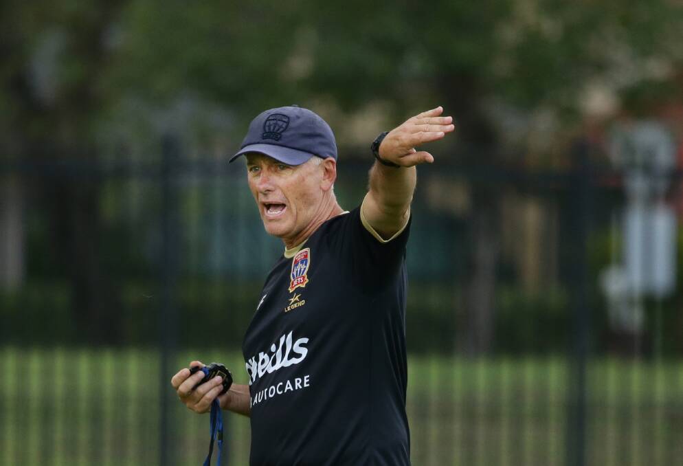 Jets coach Gary van Egmond. Picture by Simone De Peak