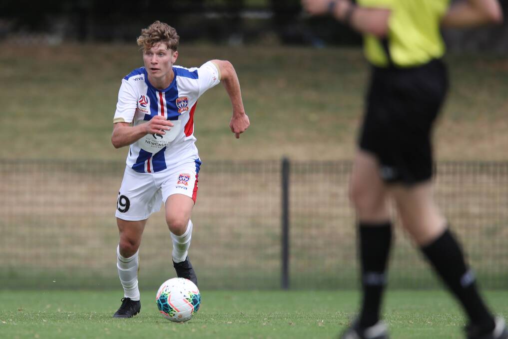 ON THE BALL: Lucas Mauragis made his A-League debut for the Jets in the scoreless stalemate against the Central Coast. Picture: Sproule Sports Focus