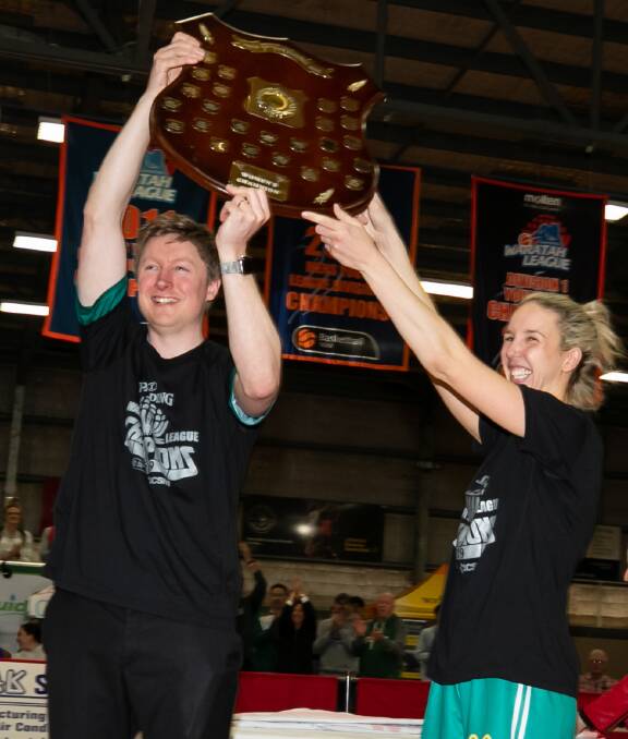 CHAMPIONS: Shannon and Jaimee Seebohm. 