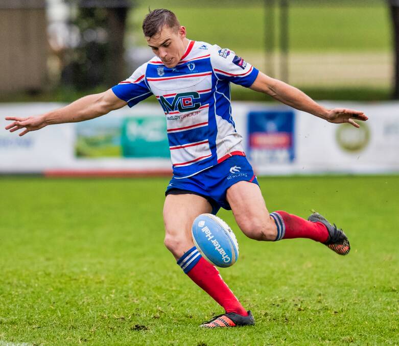 MASTERCLASS: Hunter Wildfires fly-half Connor Winchester. Picture: Stewart Hazell
