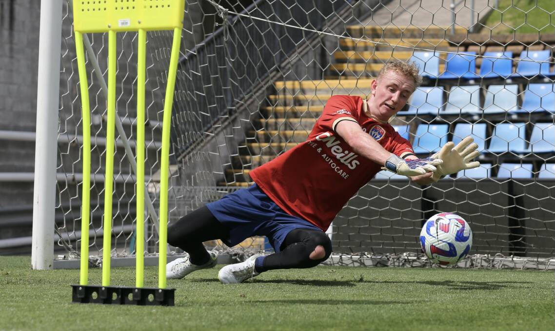 Jets youth team keeper Zac Bowling has signed with Victorian NPL club Altonoa Magic. Picture by Grant Sproule (Jets media)