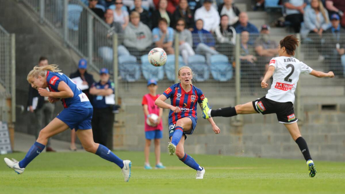 Nicki Flannery in action for Newcastle against City. Picture: Max Mason-Hubers