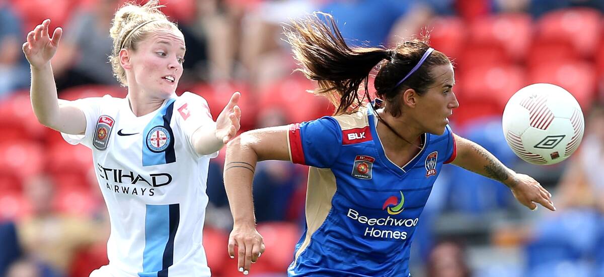 BACKING UP: Centre-back Hannah Bromley, right, formed a strong partnership with American Megan Oyster in defence for the Jets last season. Picture: Getty Images