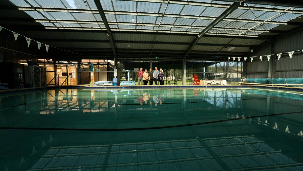 PLANS: The new committee is working hard to get the pools re-open. Picture: Jonathan Carroll