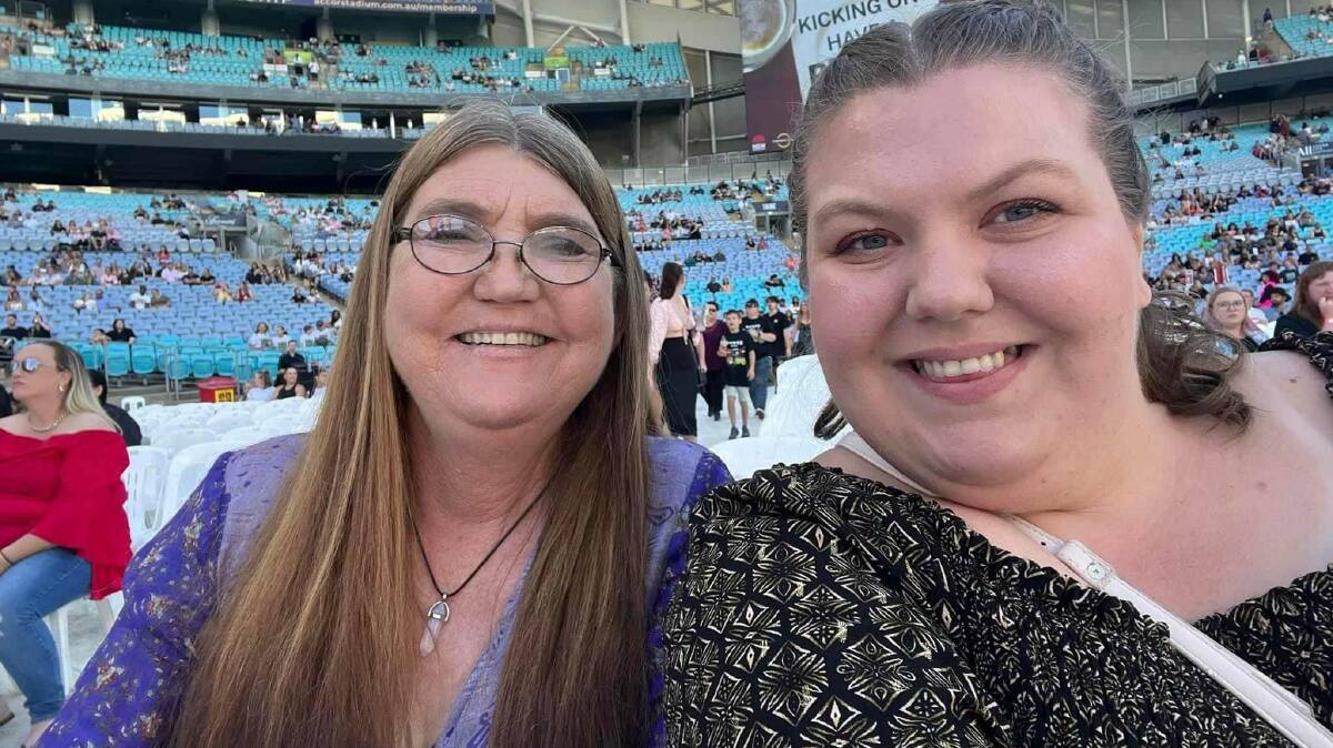 Above, Therese Harris on the left with her daughter Chantelle Phippen. Picture supplied
Left, detectives and police were still at the scene of a horror Teralba house fire on Friday afternoon. Picture by ACM

