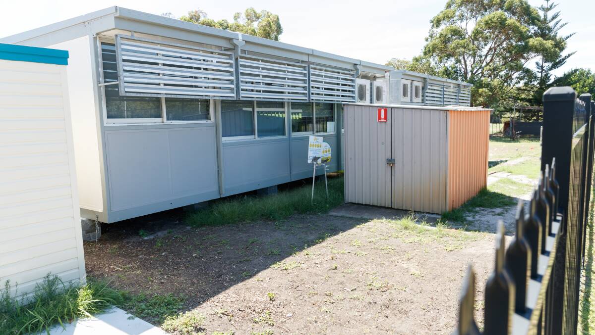 Makeshift: Fern Bay Public School has four demountable classrooms. Its office and canteen are also in demountables. Picture: Max Mason-Hubers