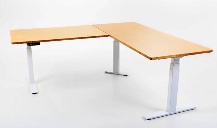Updown L-shaped desk. Picture by UpDown.