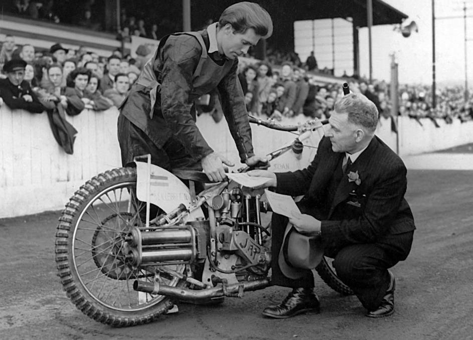 Johnnie Hoskins, the founder of speedway in Maitland and rider Ken Le Breton with a rocket bike.
