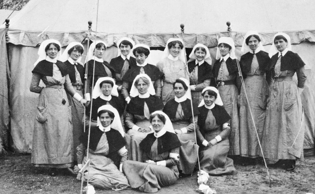 Nurses at the Australian Voluntary Hospital, St Nazaire, France, 1914. Matron Ida Greaves, of Mayfield, is second from left in the centre row. Photo: Australian War Memorial
