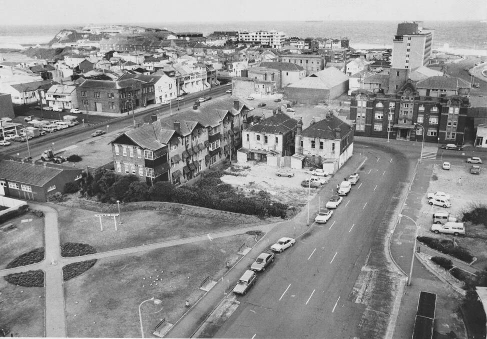 SPOT THE DIFFERENCE: A rare bird's eye view of Hunter Street from January 1980 when it ended at Tyrrell House. 