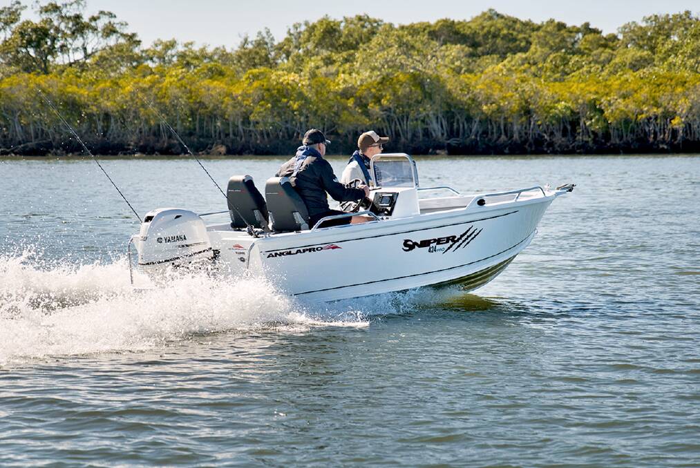 PEARLER: The white Yamaha F50 looks tailor-made for this Anglapro Sniper side-consoled runabout.