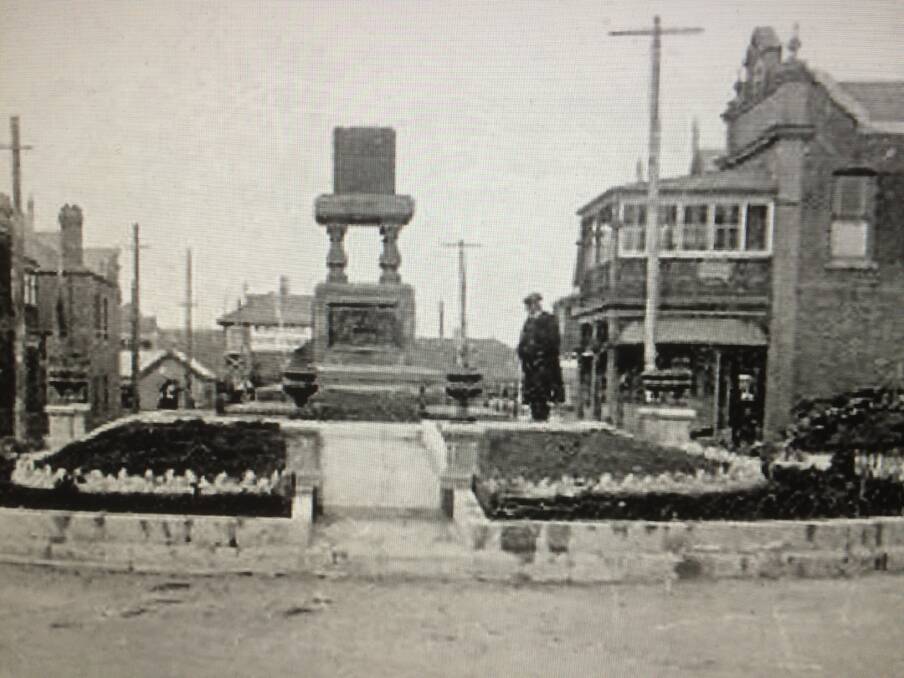 MYSTERY: Seen here in 1918, this historic landmark once graced Hunter Street East.
