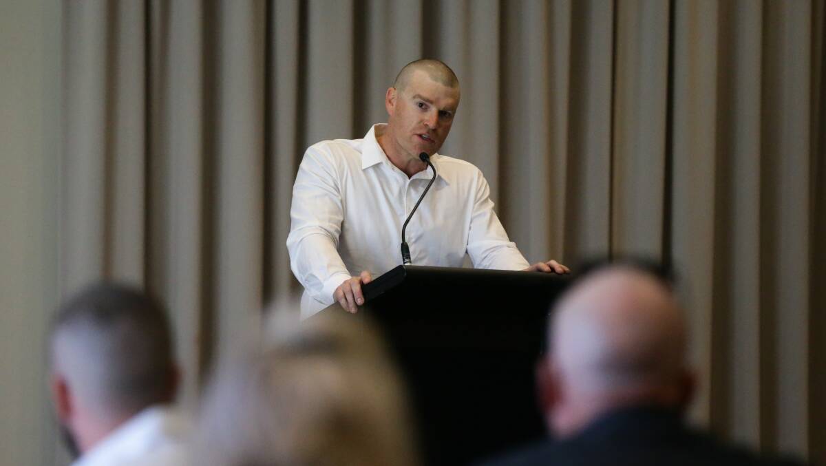 ABUSIVE CALLS: Stuart Bonds addressing the One Nation fundraising lunch near Cessnock on Friday. Picture: Jonathan Carroll