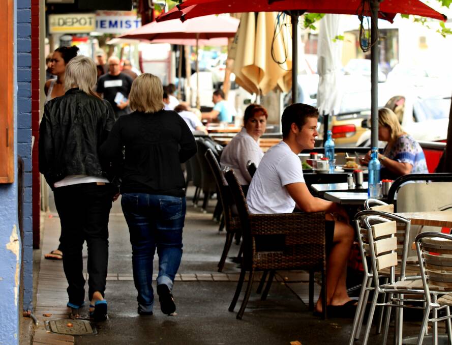 AL FRESCO: Outdoor dining in Darby Street, Cooks Hill. Picture: Simone De Peak
