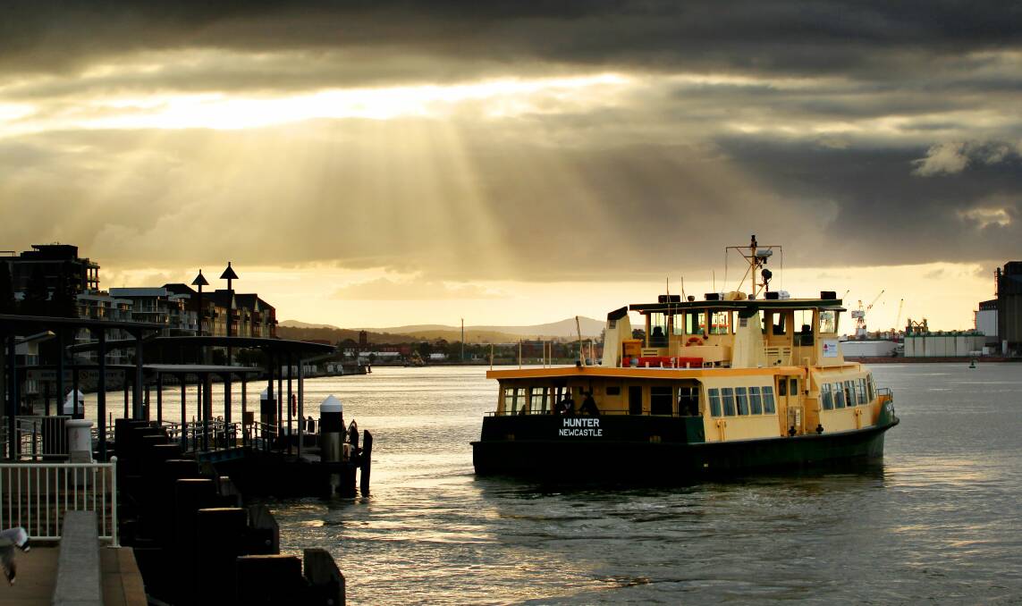 Lord mayor urges state to expand ferry network