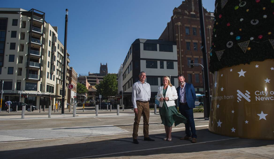 IN STEP: Urban Design Consultative Group members Dr Philip Pollard and Glen Spicer with lord mayor Nuatali Nelmes in front of the view corridor up to Christ Church Cathedral. Picture: Marina Neil