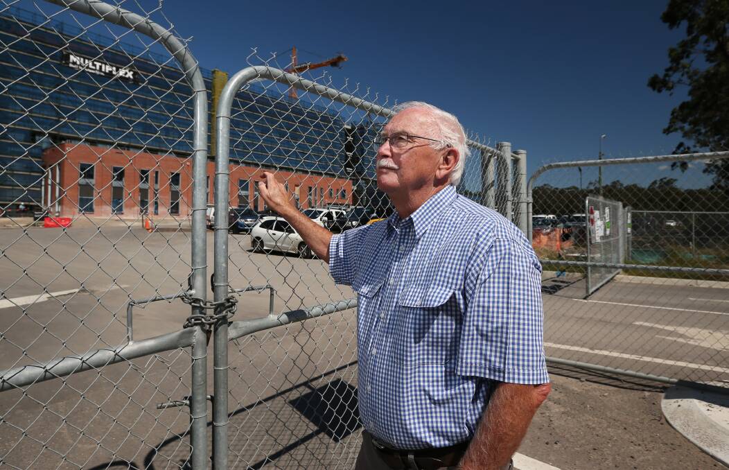 Ripped off: Rod Doherty outside the new Maitland Hospital construction site at Metford. He said the new plan is a "shadow" of the first proposal. Picture: Simone De Peak