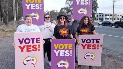 Hunter Workers members turn out in support of Yes campaign. 