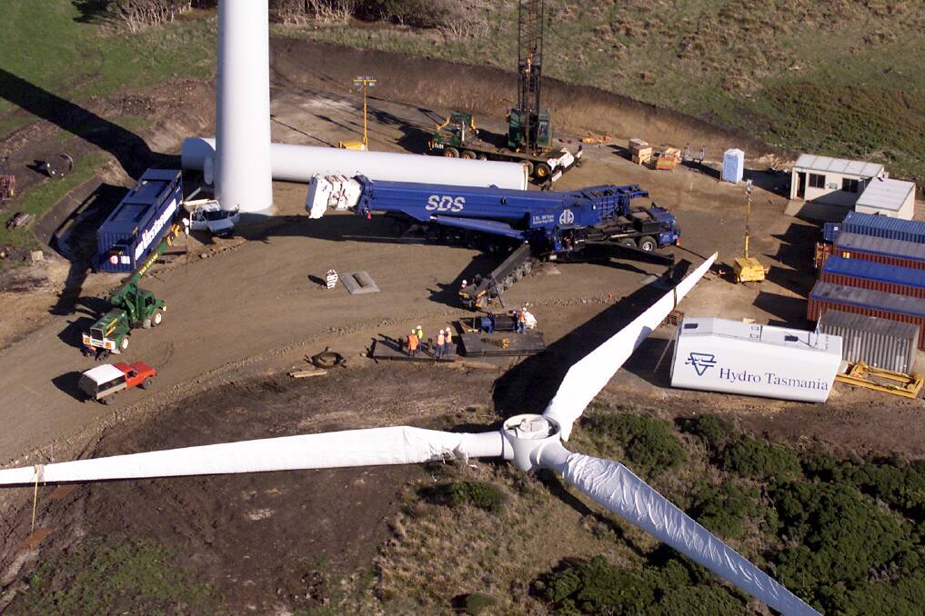 Assembly of the Woolnorth wind farm in Tasmania. 