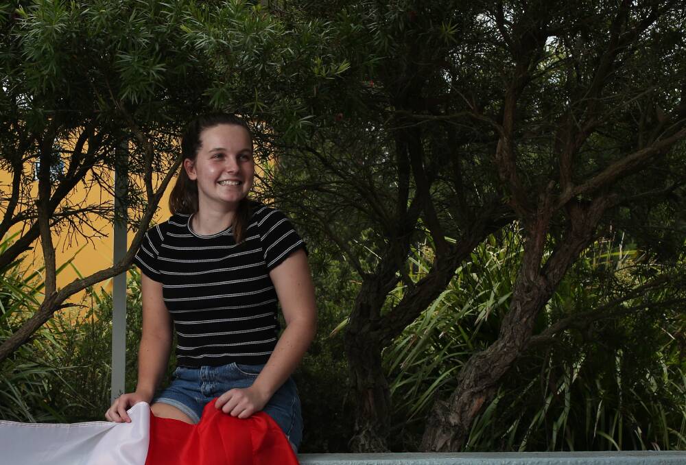 Very happy: Lanah Watters will study linguistics and language sciences at Macquarie University. Picture: Simone De Peak