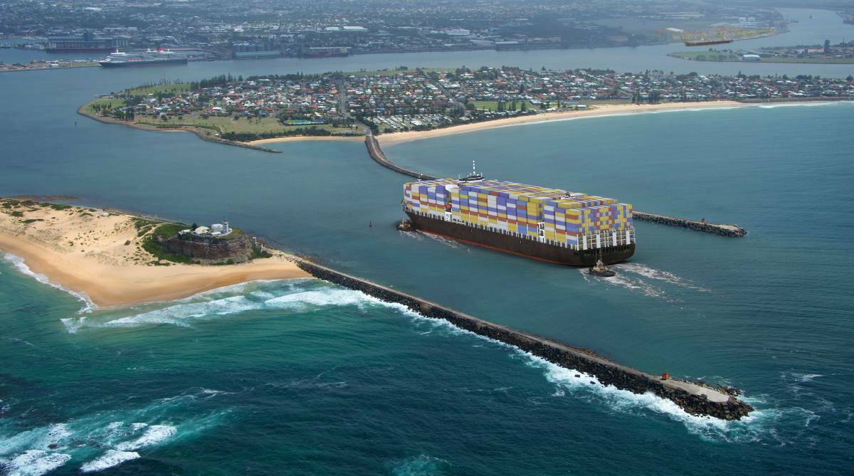 'Bedwetters' stopped Newcastle container terminal funding announcement