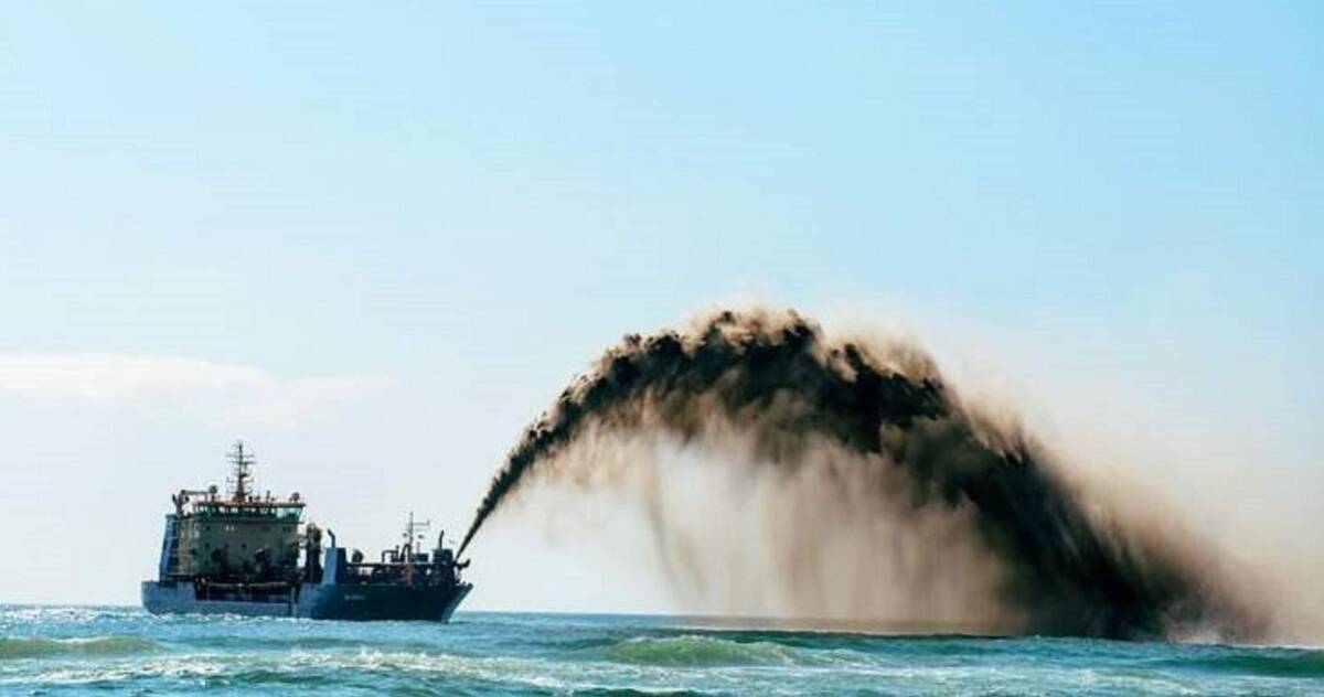 Shifting sand: A dredge in operation at the Gold Coast. A similar vessel would be used to rebuild Stockton Beach. 