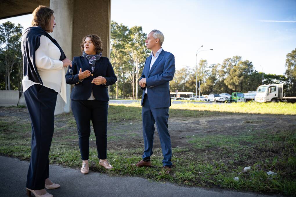 Shadow Minister for Infrastructure Catherine King, Paterson MP Meryl Swanson and Shadow Minister for Urban Infrastructure Andrew Giles at Hexham on Monday.