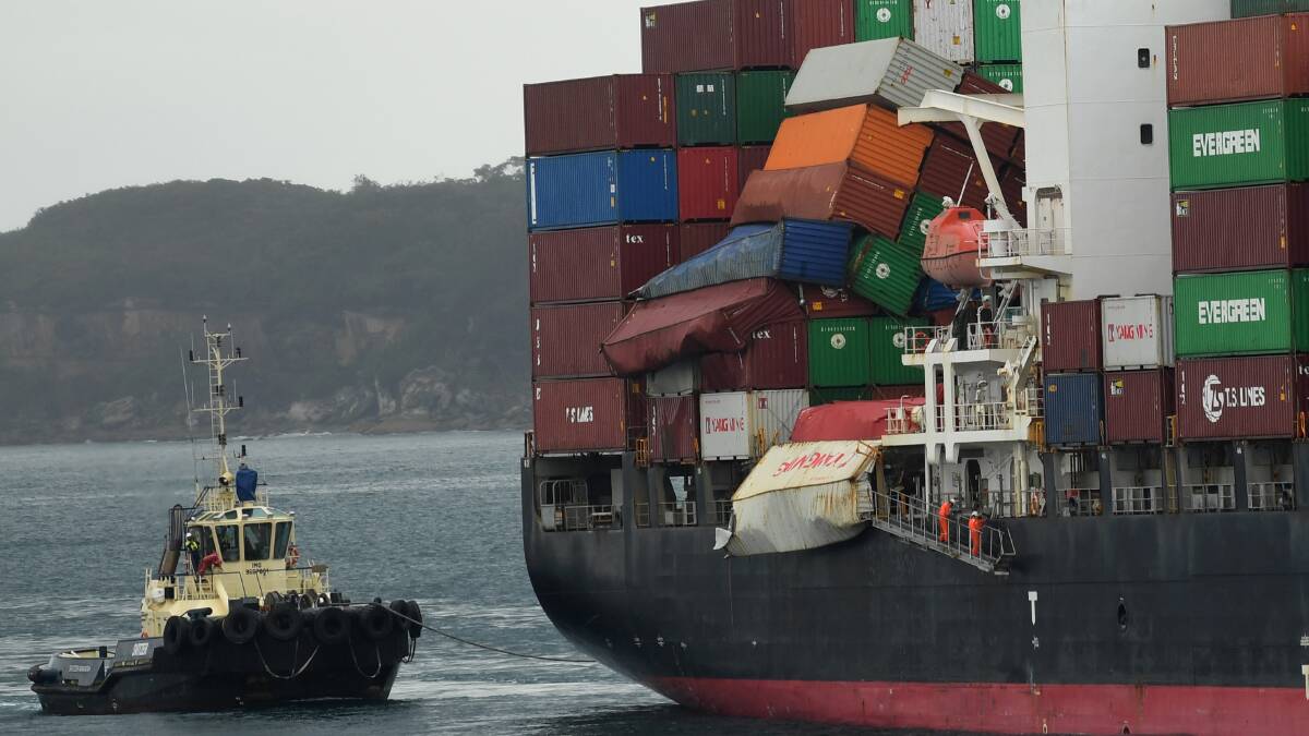 Contract awarded to salvage lost containers from Hunter coast