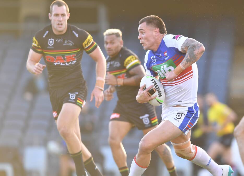On the charge: David Klemmer rated his side's 14-all draw with Penrith among the most gutsiest performances from a team he has ever been associated with. Picture: NRL Photos.
