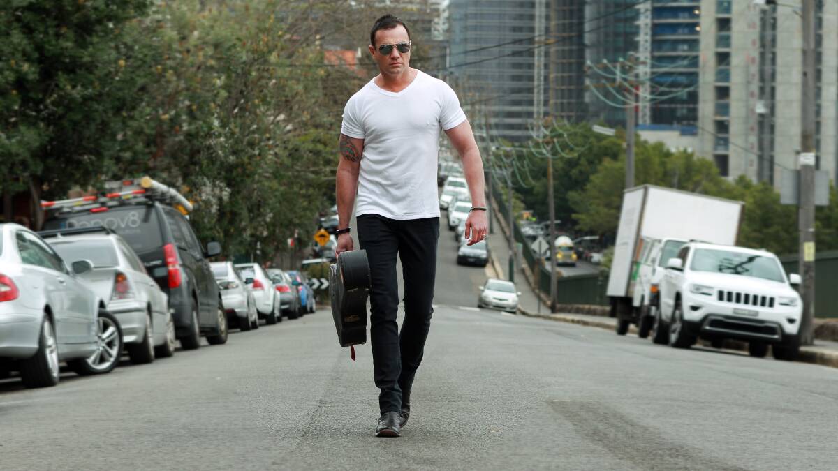 Shannon Noll gives fans chance to star in video clip