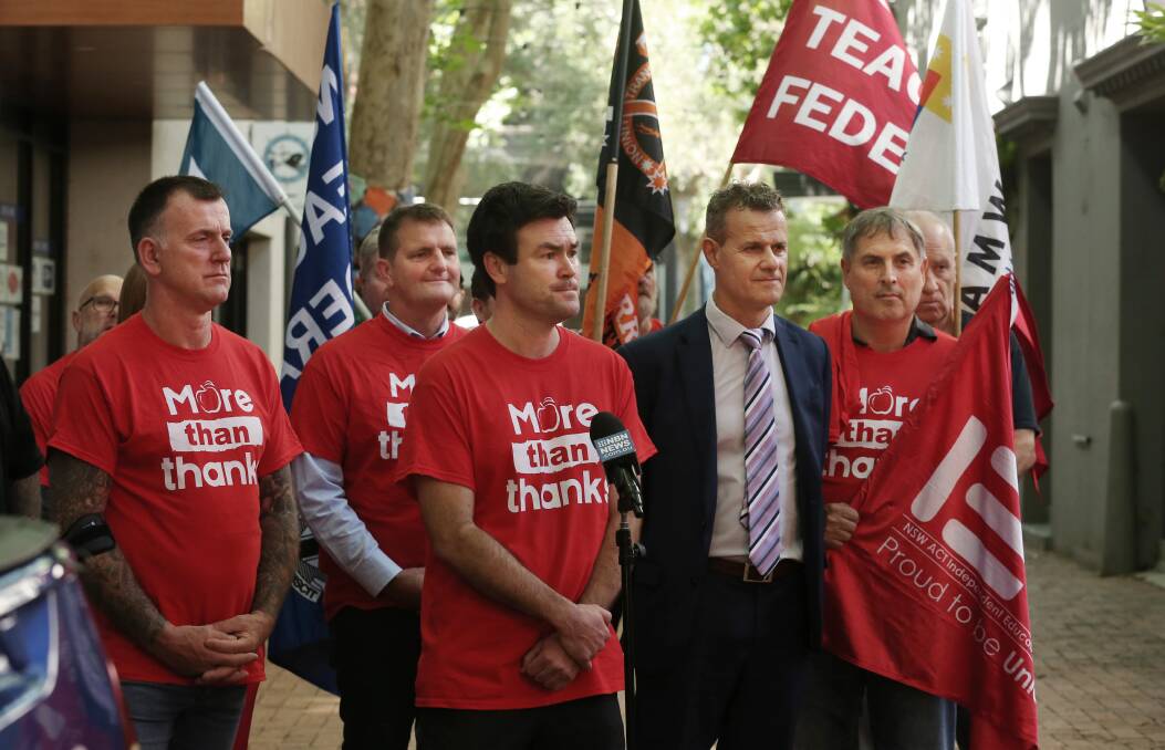 Concerned: Leigh Shears (left) said "this union town supports our teachers". Tim Crakanthorp (second from right) said a Labor government would sit with the federation "to work out a fair deal for them". Picture: Simone De Peak