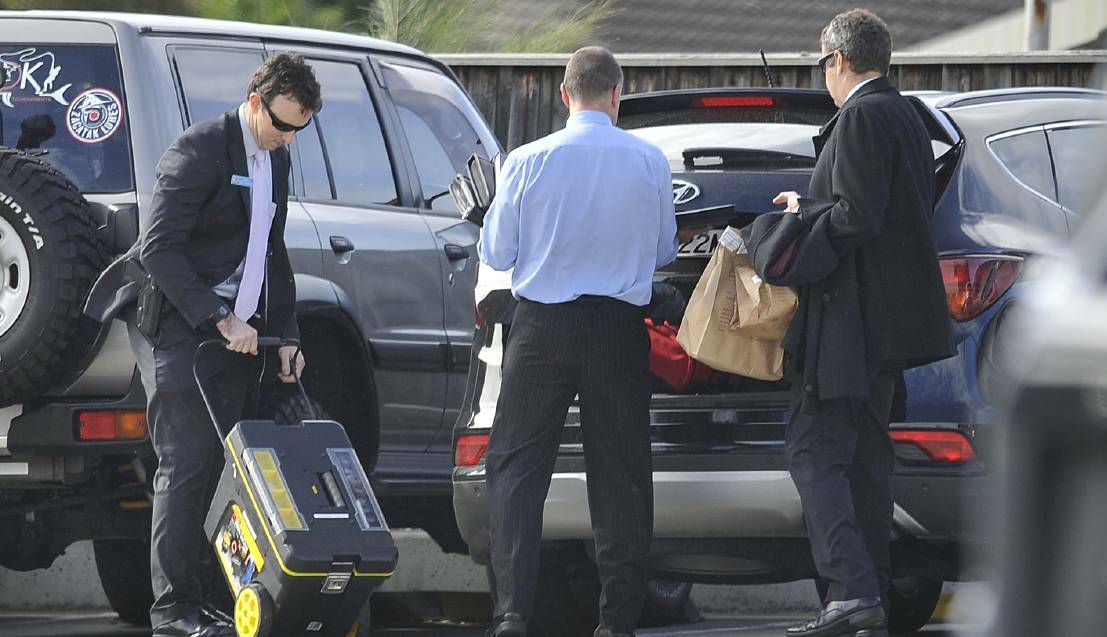 RAIDS: Police and the Pharmaceutical Services Unit carried out a number of searches in June, 2016 and seized items during surprise audits at five Hunter chemists with links, at the time, to pharmacist Phillip Slater. Picture: Perry Duffin