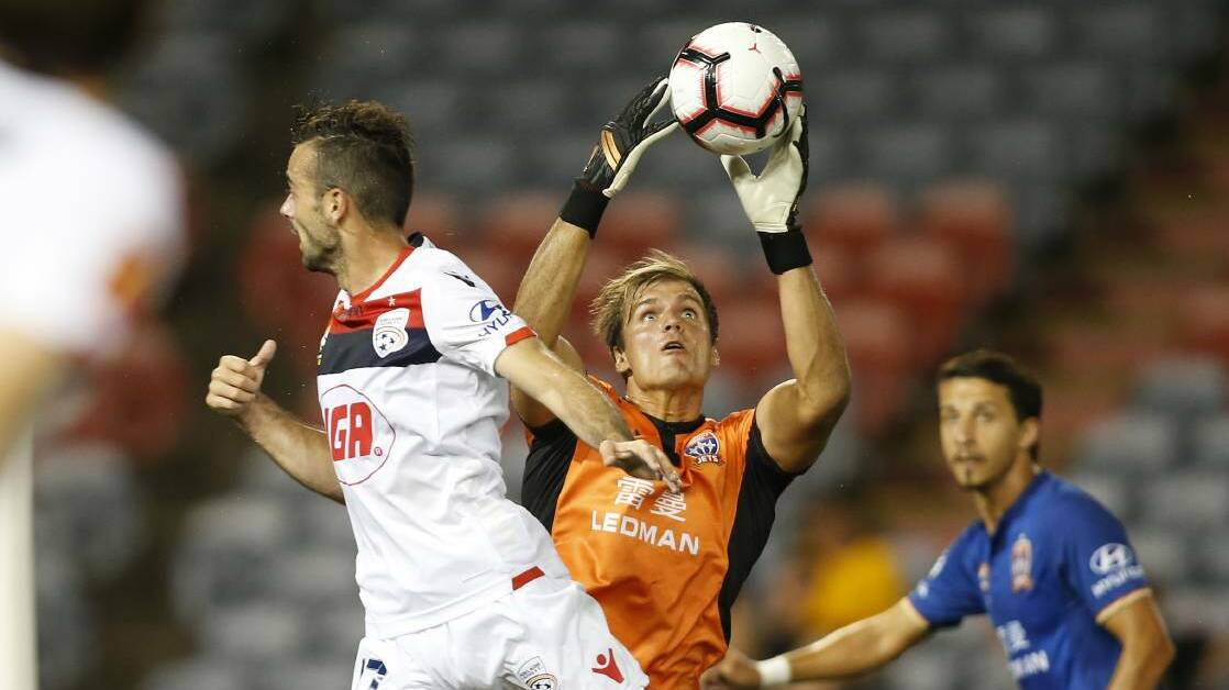 A-League: Newcastle Jets goalkeeper Lewis Italiano re-signs for next season