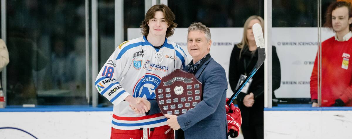 Newcastle Northstars' Ethan Hawes named AIHL rookie of the year in Melbourne on Friday night. Picture by AK Hockey SHots.