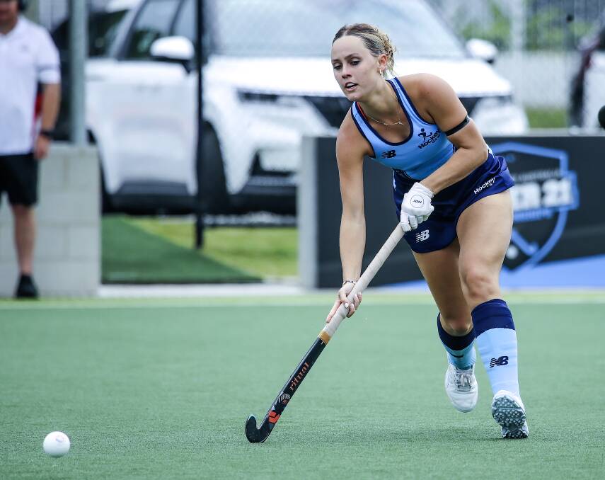 Gosford's Ella Carr playing for NSW under 21s in Newcastle. Picture by Click InFocus