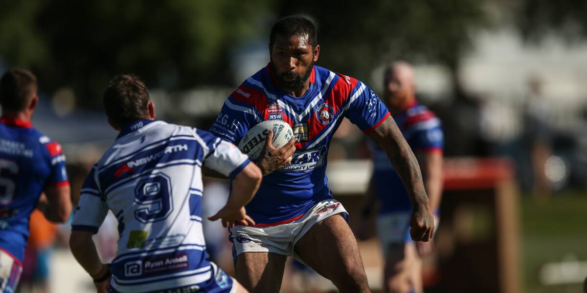 STRENGTH: Former NRL player Frank-Paul Nu'uausala during his first game for Kurri on Friday. The Bulldogs went down 18-16 to Central. Picture: Marina Neil