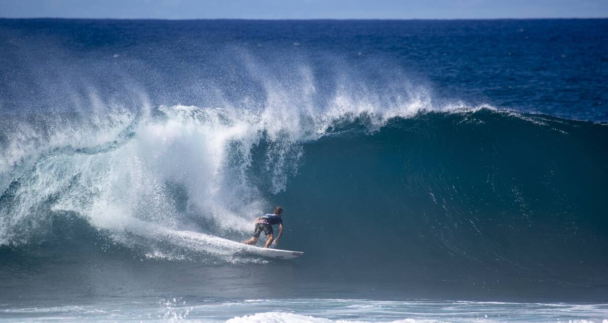 THIRD ROUND: Merewether's Ryan Callinan suring at Pipe Masters in Hawaii on Wednesday (ADST). Picture: World Surf League
