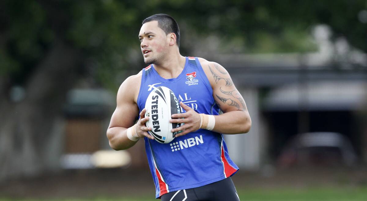 Zane Tetevano training with the Knights in Newcastle in 2011. Picture by Dean Osland